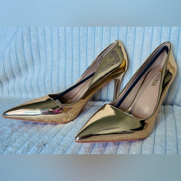 🔥Metallic Gold Heels🔥 BRAND NEW Beautiful High Heels Sz 9.5! - Picture 4 of 10